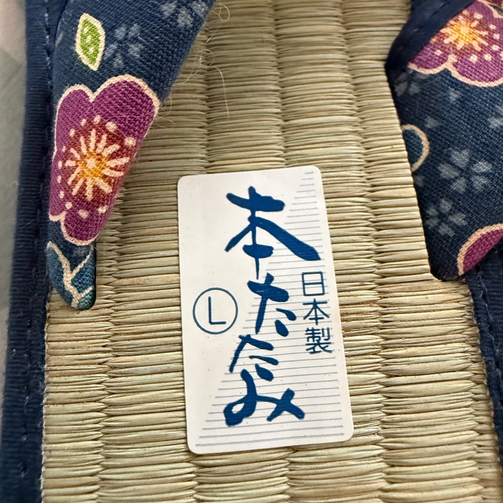 JAPANESE TATAMI SLIPPERS - Picture 4 of 4